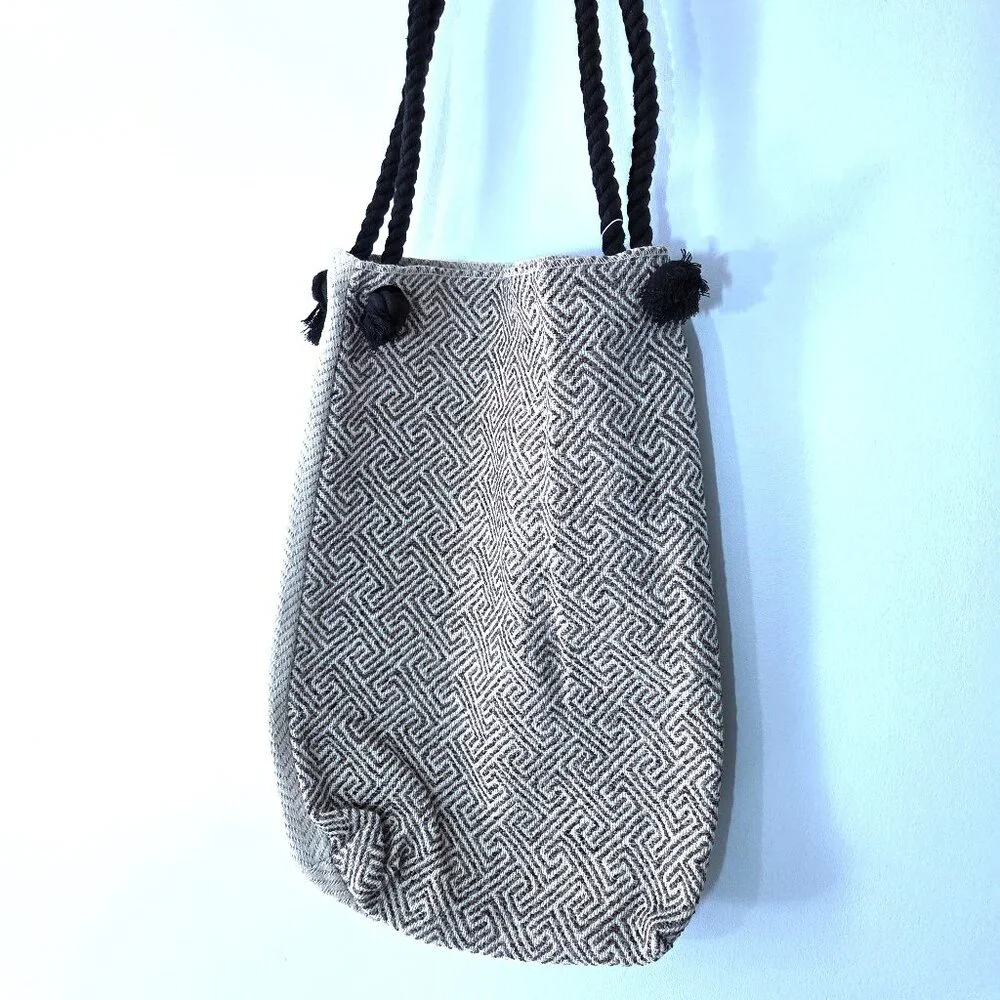 NWT Tote Bag with Rope Handles